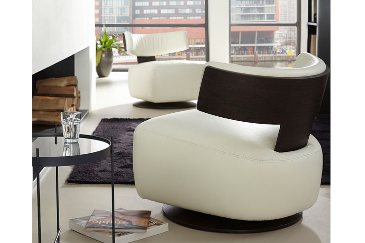 GEOBALDI TUOLI 590 €